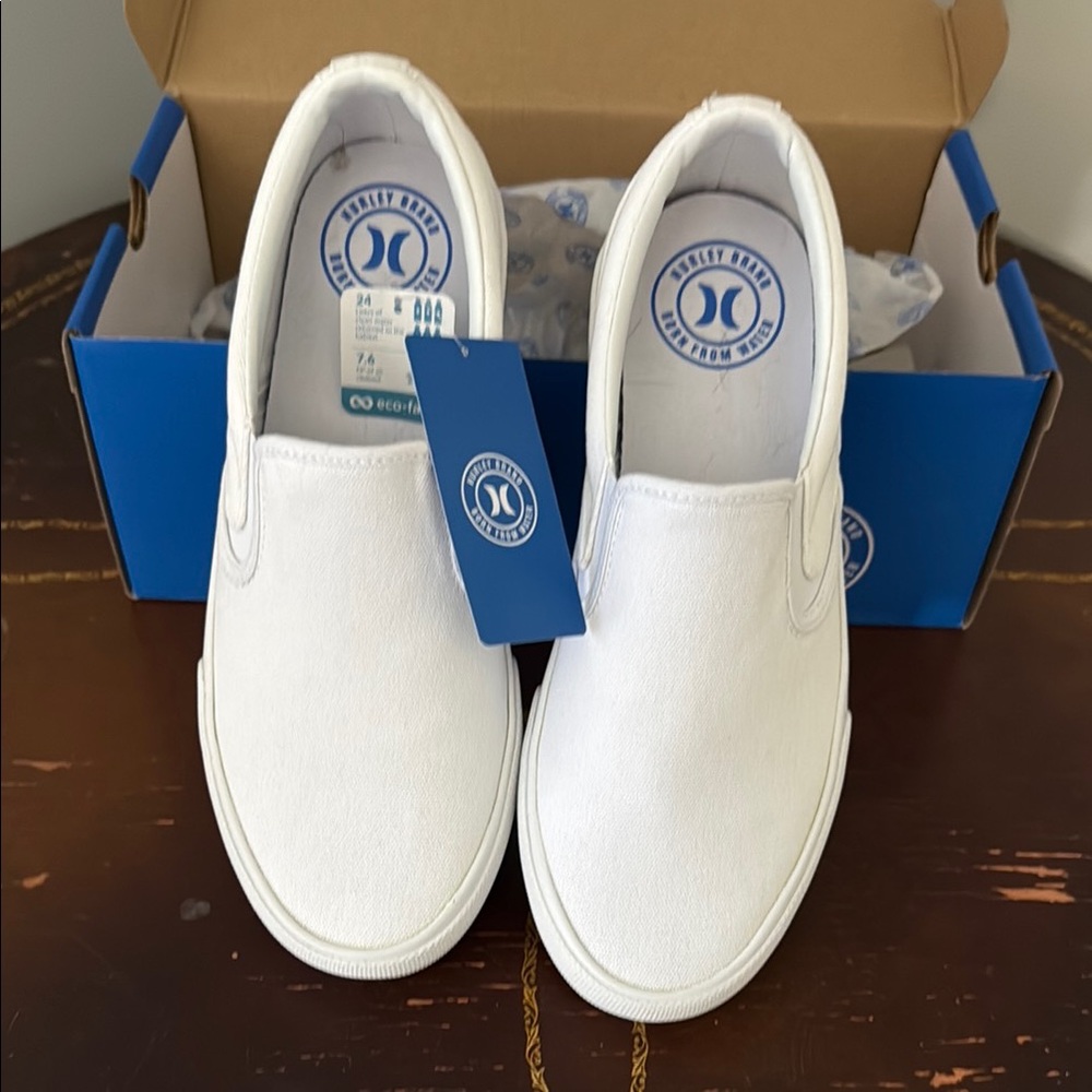 Hurley White Athletic Shoes Slip-On Comfort